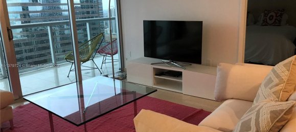 2 chambres propriété commerciale à vendre à Miami, Miami-Dade, Florida, USA № 614637 14