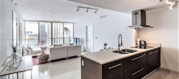 2 chambres propriété commerciale à vendre à Miami, Miami-Dade, Florida, USA № 614637 26