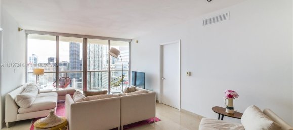 2 chambres propriété commerciale à vendre à Miami, Miami-Dade, Florida, USA № 614637 28
