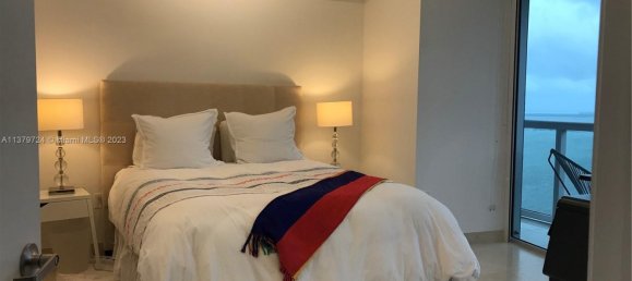 2 chambres propriété commerciale à vendre à Miami, Miami-Dade, Florida, USA № 614637 4