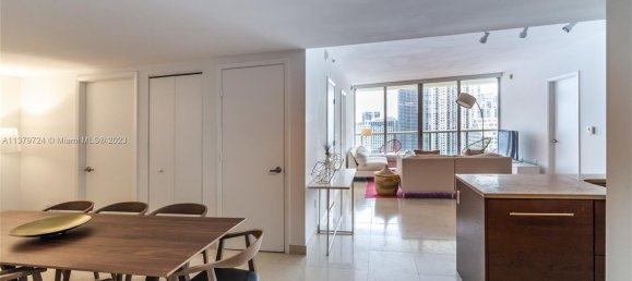 2 chambres propriété commerciale à vendre à Miami, Miami-Dade, Florida, USA № 614637 23