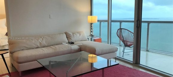 2 chambres propriété commerciale à vendre à Miami, Miami-Dade, Florida, USA № 614637 17