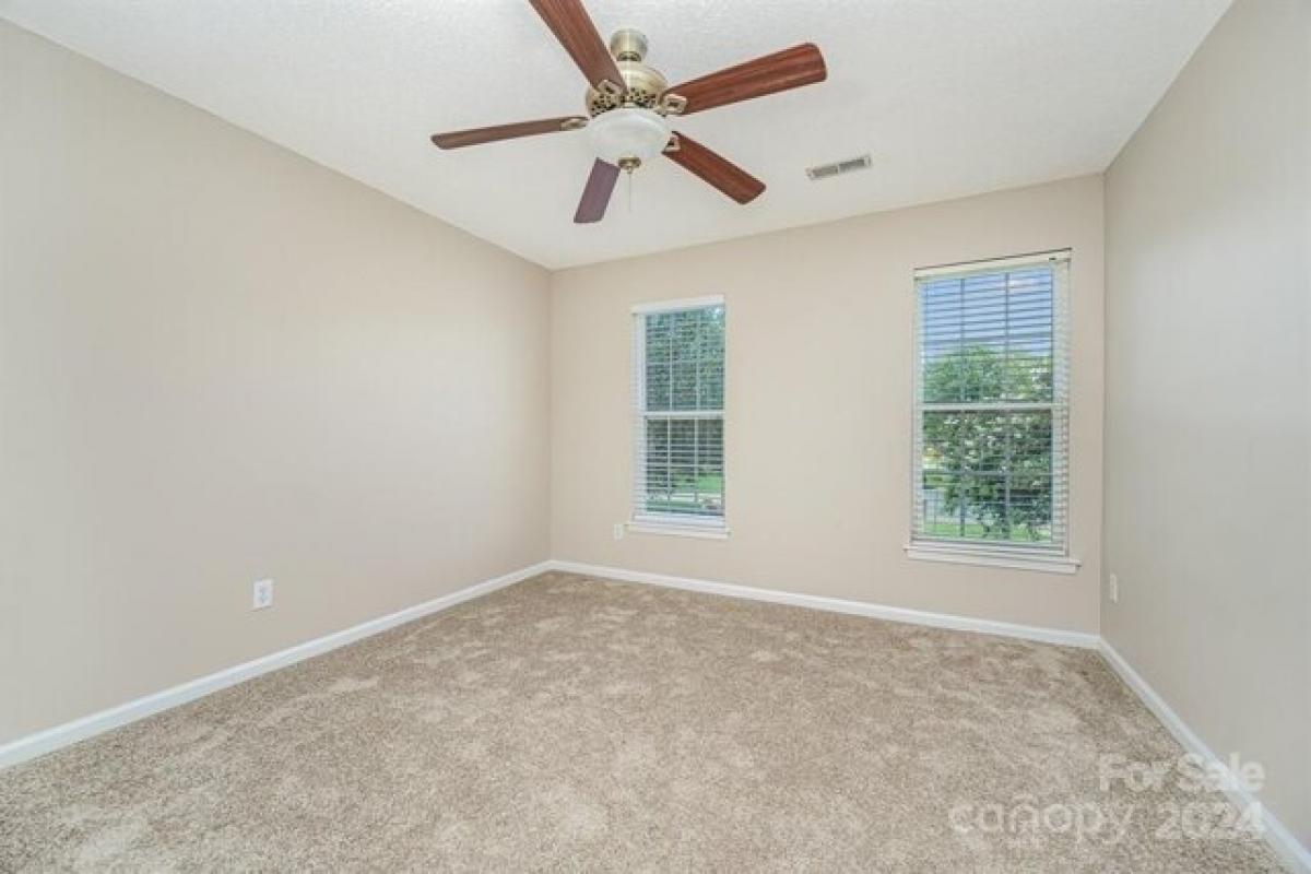 5 bedrooms House in Monroe, USA No. 375200