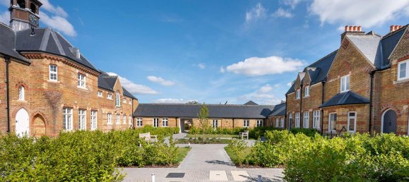 3 bedrooms Apartment in Enfield, United Kingdom No. 3303 6