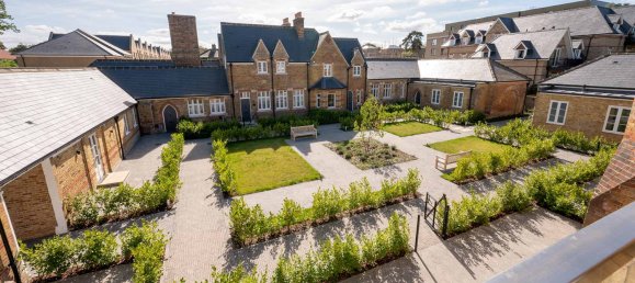 3 bedrooms Apartment in Enfield, United Kingdom No. 3303 9