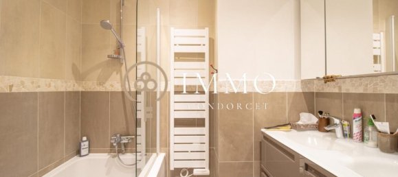 Квартира с 4 спальнями в Бур-ля-Рен, Франция № 163079 10