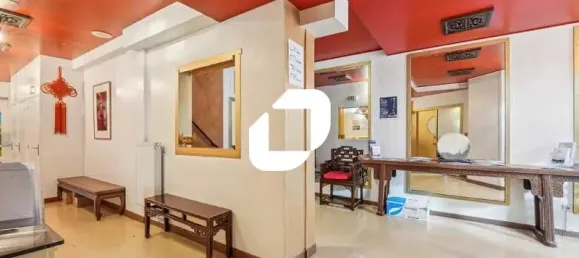 570m² Office in Paris, France No. 346120 12