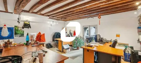 570m² Office in Paris, France No. 346120 9