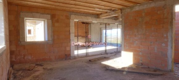 Casa de 3 dormitorios en Brouilla, France No. 282968 5