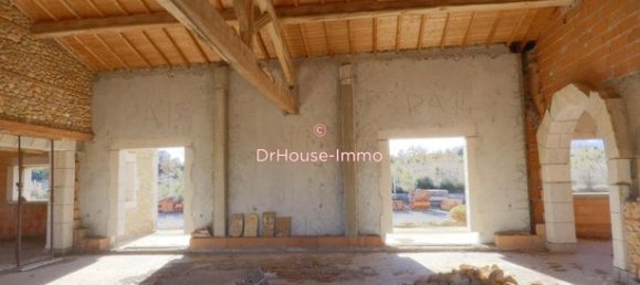 Casa de 3 dormitorios en Brouilla, France No. 282968 4