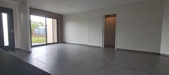 3 bedrooms House in Charente, France No. 341878 5