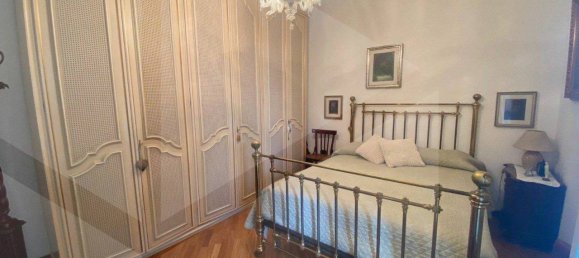 3 rooms Apartment in Bari, Italy No. 26648 20