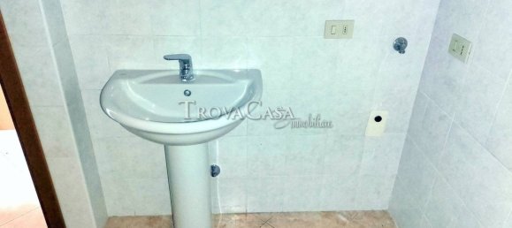 1 bedroom Apartment in Salsomaggiore Terme, Italy No. 355039 9