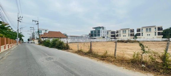  Commercial property in Hua Hin, Thailand No. 6341 4