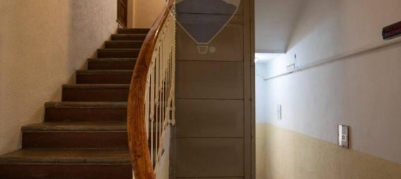 5 rooms Apartment in Osimo, Italy No. 7015 17