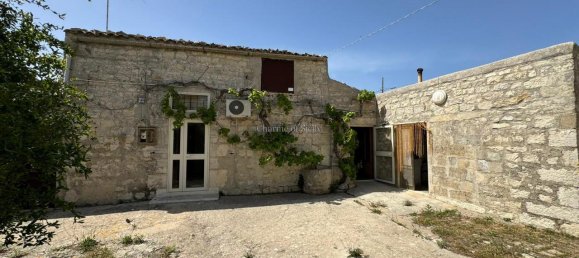 2 rooms House in Ragusa, Italy No. 224858 8