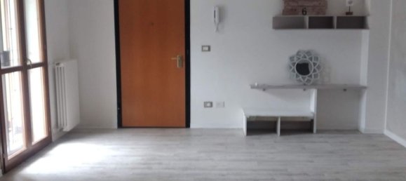 Apartamento T4 em Castelnovo ne' Monti, Italy N.º 371090 8