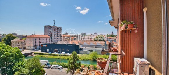 3 rooms Apartment in Novara, Italy No. 270324 20