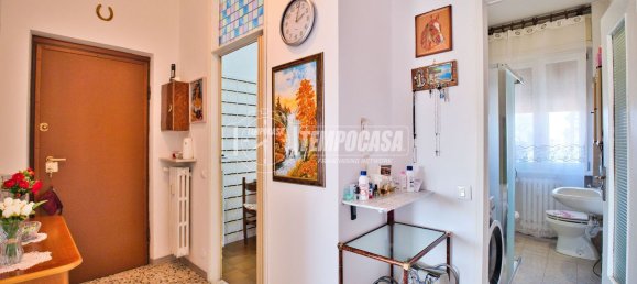 3 rooms Apartment in Novara, Italy No. 270324 12
