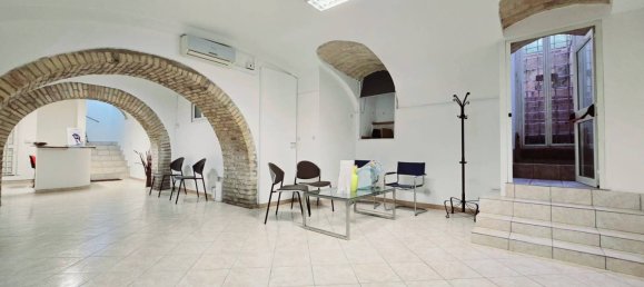 5-Zimmer Gewerbliche Immobilie in Rome, Italy, Nr. 93827 4