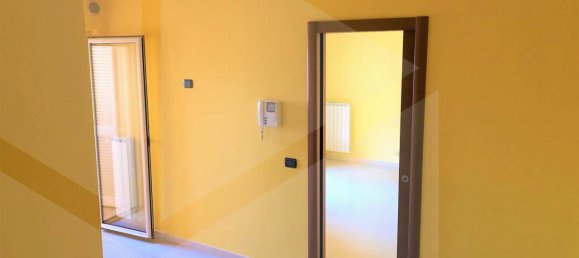4 rooms Apartment in Casamassima, Italy No. 22793 11