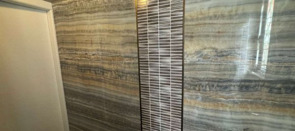 260m² Commercial property in Parma, Italy No. 88546 11