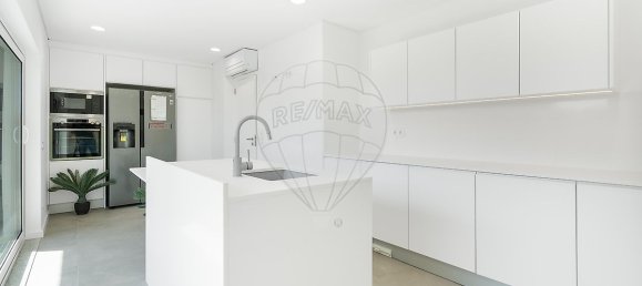 3 bedrooms House in Oeiras, Portugal No. 167257 19