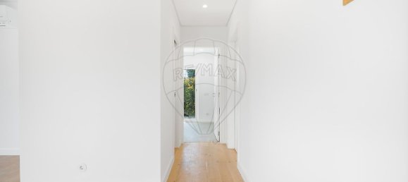 3 bedrooms House in Oeiras, Portugal No. 167257 12