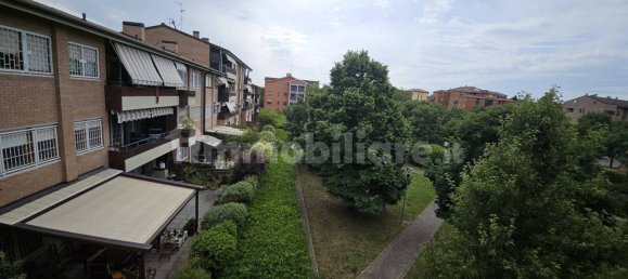 3 bedrooms Penthouse in San Lazzaro di Savena, Italy No. 329788 2