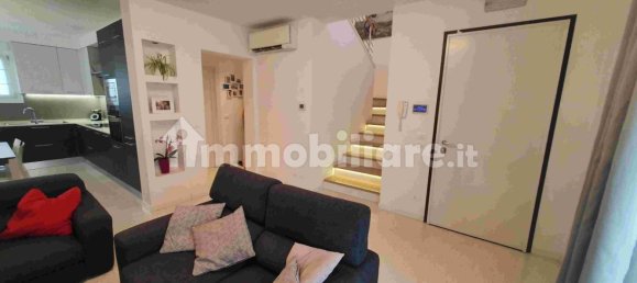 3 bedrooms Villa in Pordenone, Italy No. 283635 10