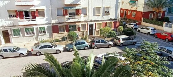 Apartamento de 3 dormitorios en Alicante, Spain No. 181745 16