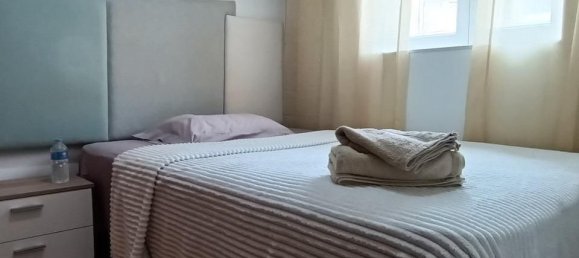 Apartamento de 3 dormitorios en Alicante, Spain No. 181745 5