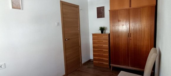 Apartamento de 3 dormitorios en Alicante, Spain No. 181745 9