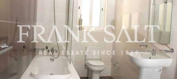 1 bedroom Apartment in Sliema, Malta No. 3918 5