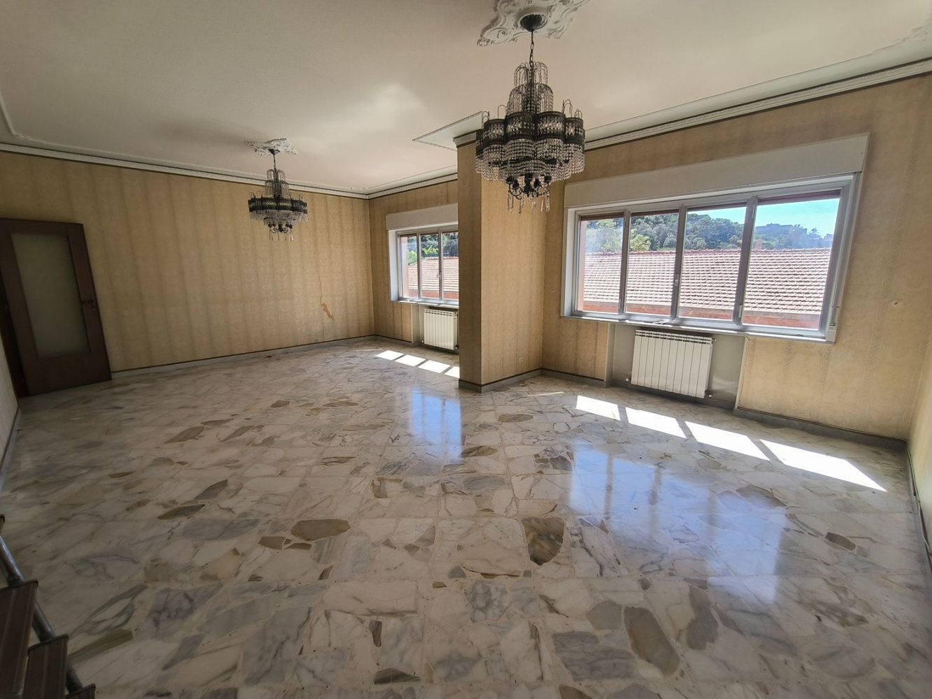 6 bedrooms Apartment in Piazza Armerina, Italy No. 379649