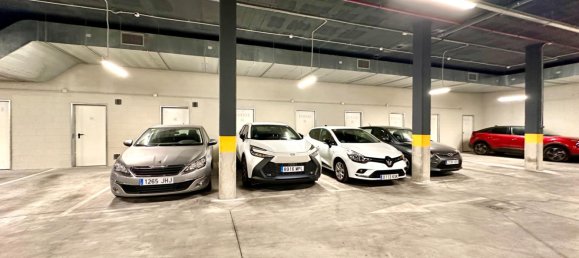 3 bedrooms Apartment in Granada, Spain No. 168242 48