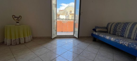 5 rooms Duplex in Isernia, Italy No. 29122 2