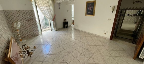 5 rooms Duplex in Isernia, Italy No. 29122 8