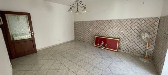 5 rooms Duplex in Isernia, Italy No. 29122 7