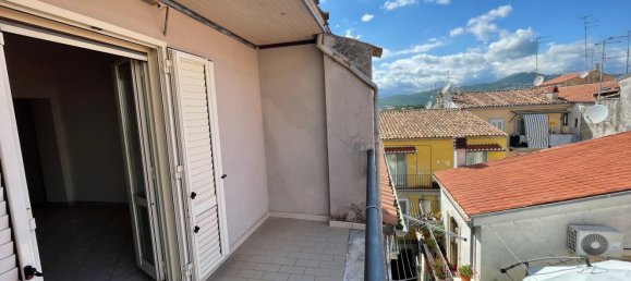 5 rooms Duplex in Isernia, Italy No. 29122 5
