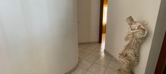 5 rooms Duplex in Isernia, Italy No. 29122 16
