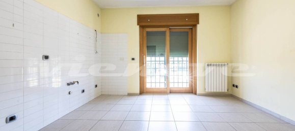 1 bedroom Apartment in Rome, Italy No. 12277 20