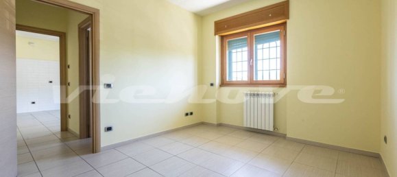 1 bedroom Apartment in Rome, Italy No. 12277 22