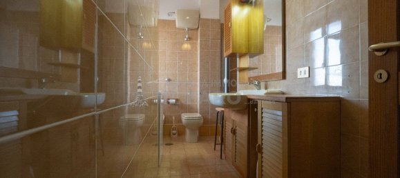 Apartamento de 2 dormitorios en La Maddalena, Italy No. 10035 13