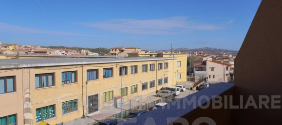 Apartamento de 2 dormitorios en La Maddalena, Italy No. 10035 24