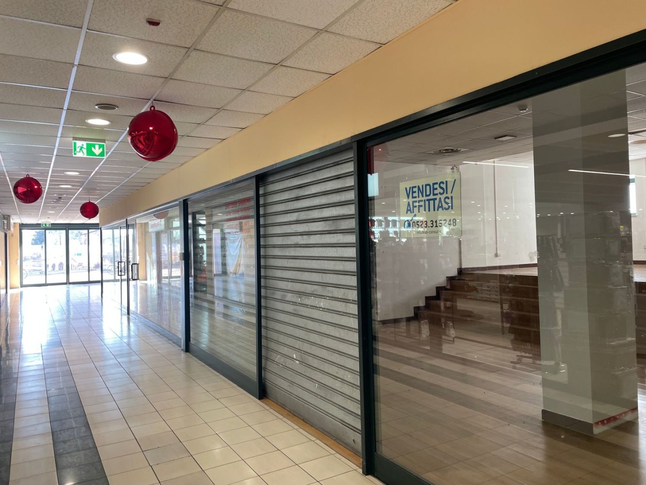 75m² Commercial property in Piacenza, Italy No. 330976