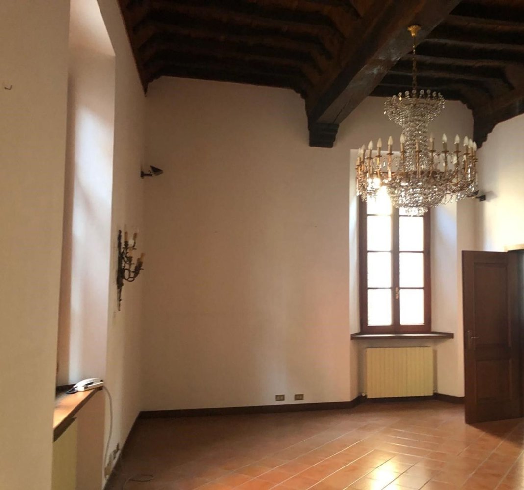 3 rooms Apartment in Piacenza, Italy No. 109177
