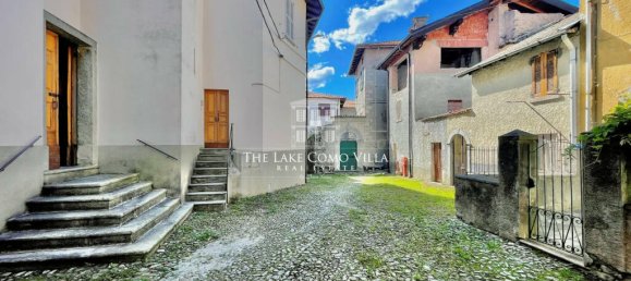 3 bedrooms Townhouse in Plesio, Italy No. 87182 7