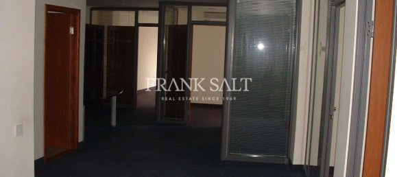 Escritório em Ta' Xbiex, Malta N.º 11760 8