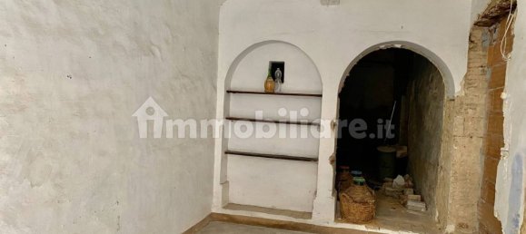 Склад 196м² в Масса Мариттима, Италия № 325357 13